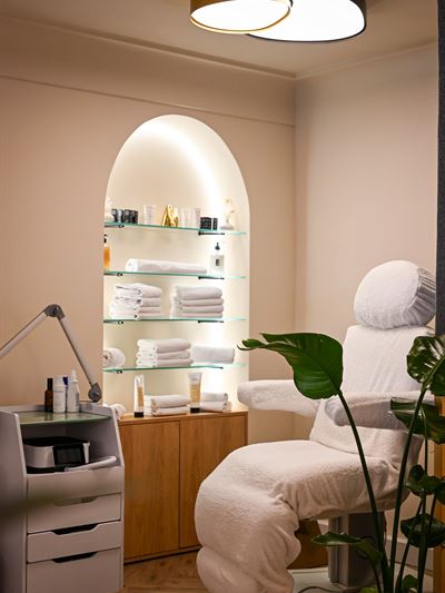 DESSANGE München Salon 23